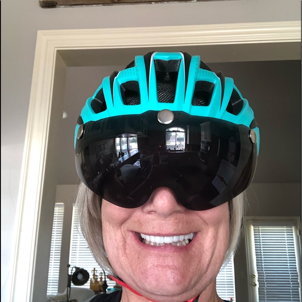 Meet your Posher, Gail